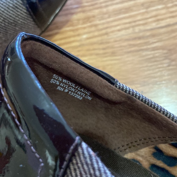 Clarks Brown animal print  3" heels,Size 10M - Picture 4 of 11